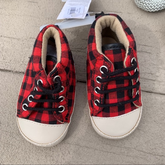 3 pairs of baby shoes - Picture 2 of 7